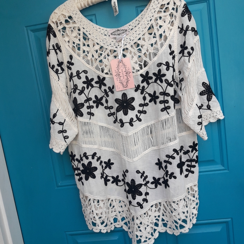 NEW Anthropologie Boho Top Embroidery Crochet Hippie Clothing Embroidered Flower